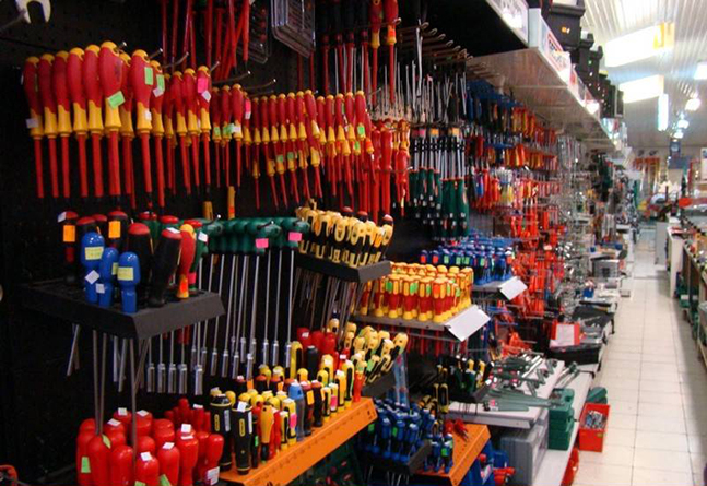 Narzędzia ręczne w firmie Centromet Częstochowa